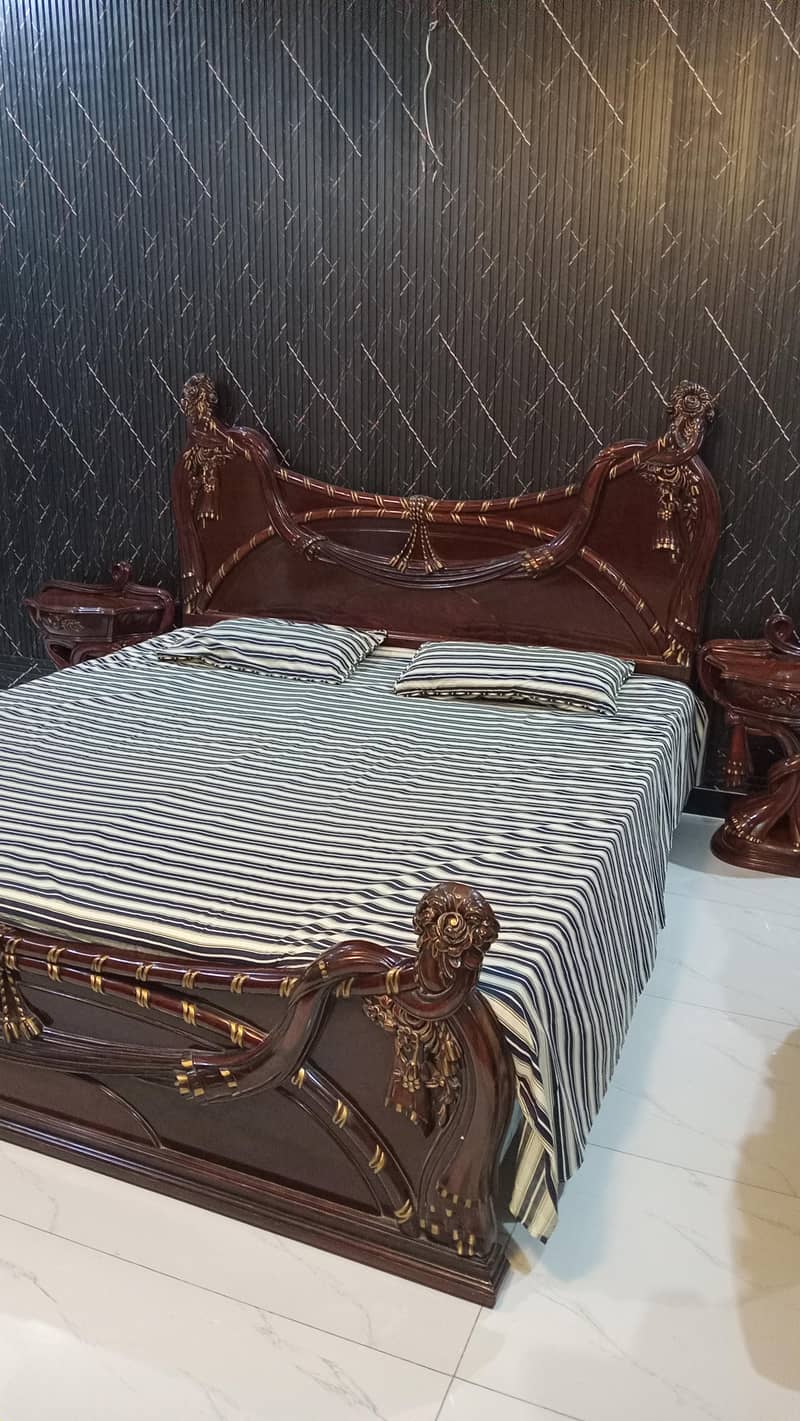 bed with two side table and dressing table 4