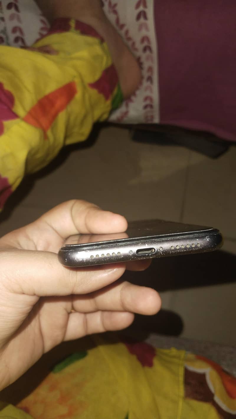 Apple iPhone 11 2
