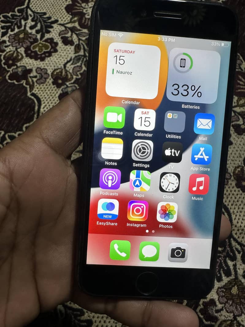 Apple iPhone 7 0