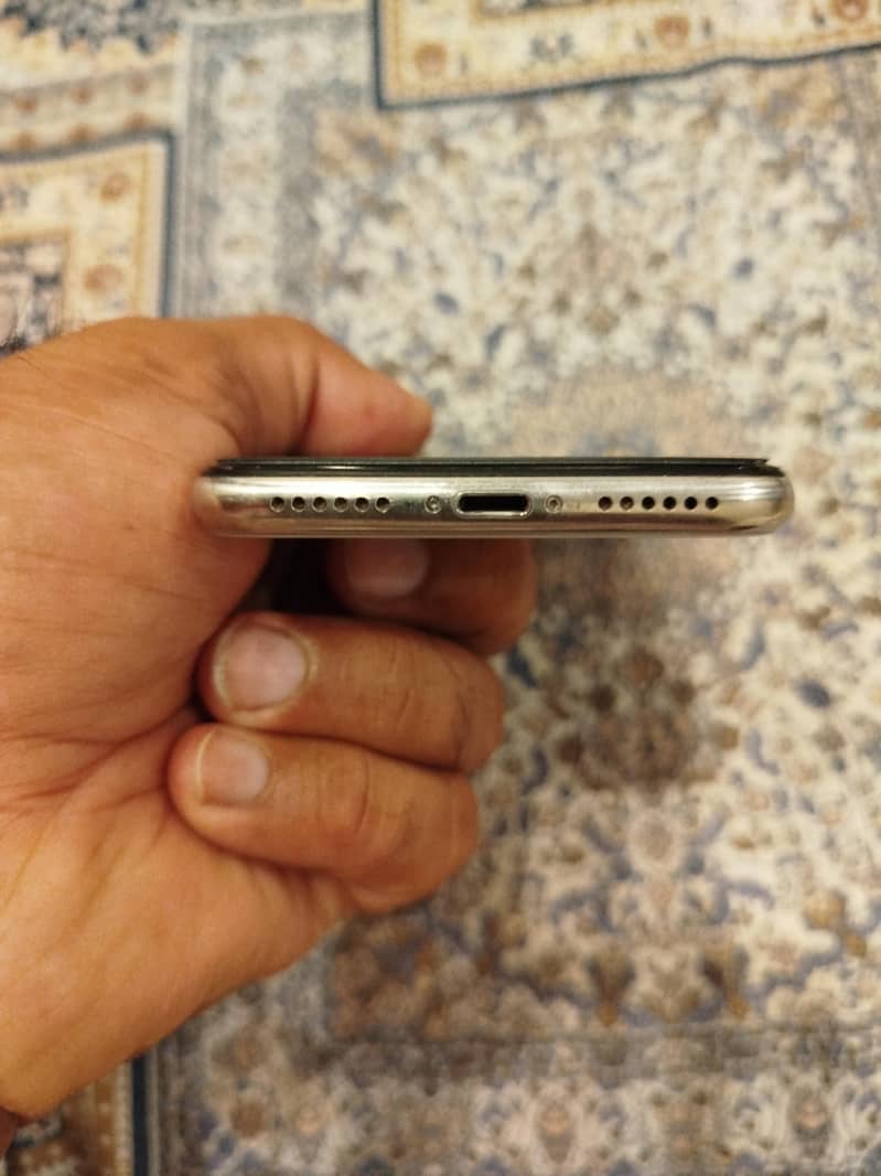 iPhone e 1