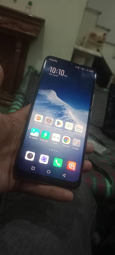 Infinix hot 11 plays.