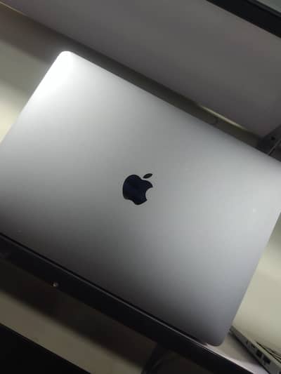 MacBook pro 2018 Model