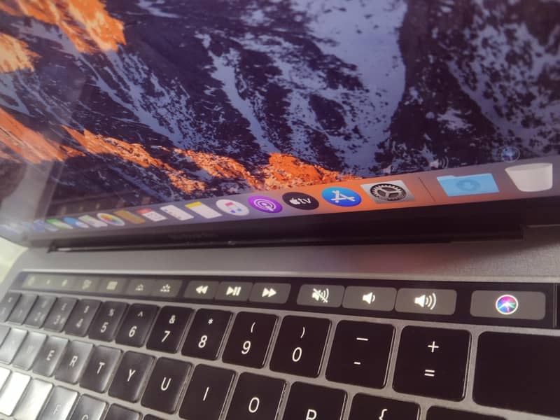MacBook pro 2018 Model 2