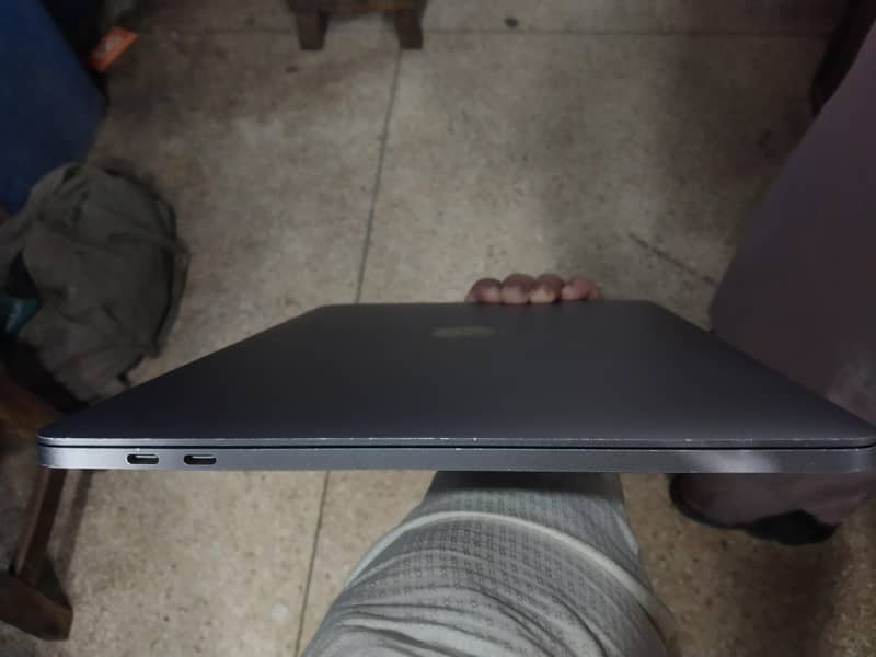MacBook pro 2018 Model 6