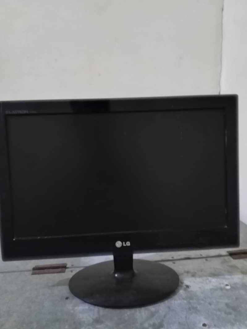 Computer LED 19 inch 6