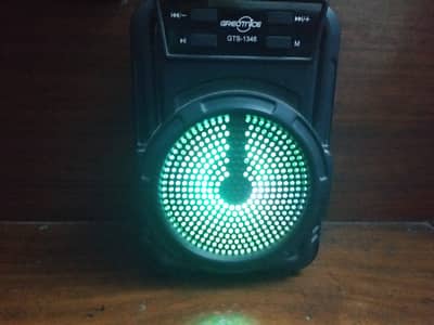 Wireless rgb speaker USB, Tfcard and DC5v supported great condition