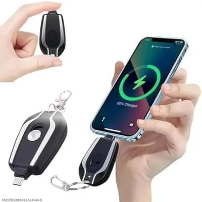 Mini keychain powerbank 1500mAh. C type & portable emergency charger