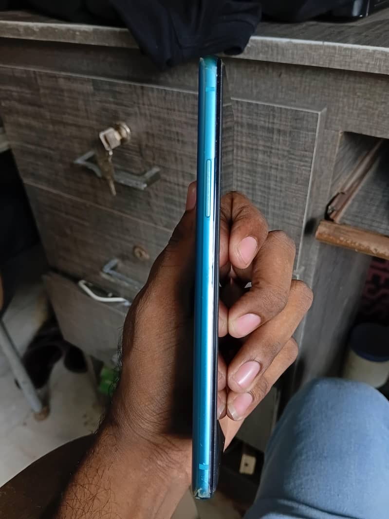 One Plus 8T 5