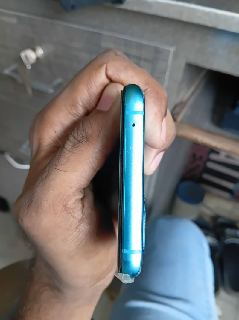 One Plus 8T 6