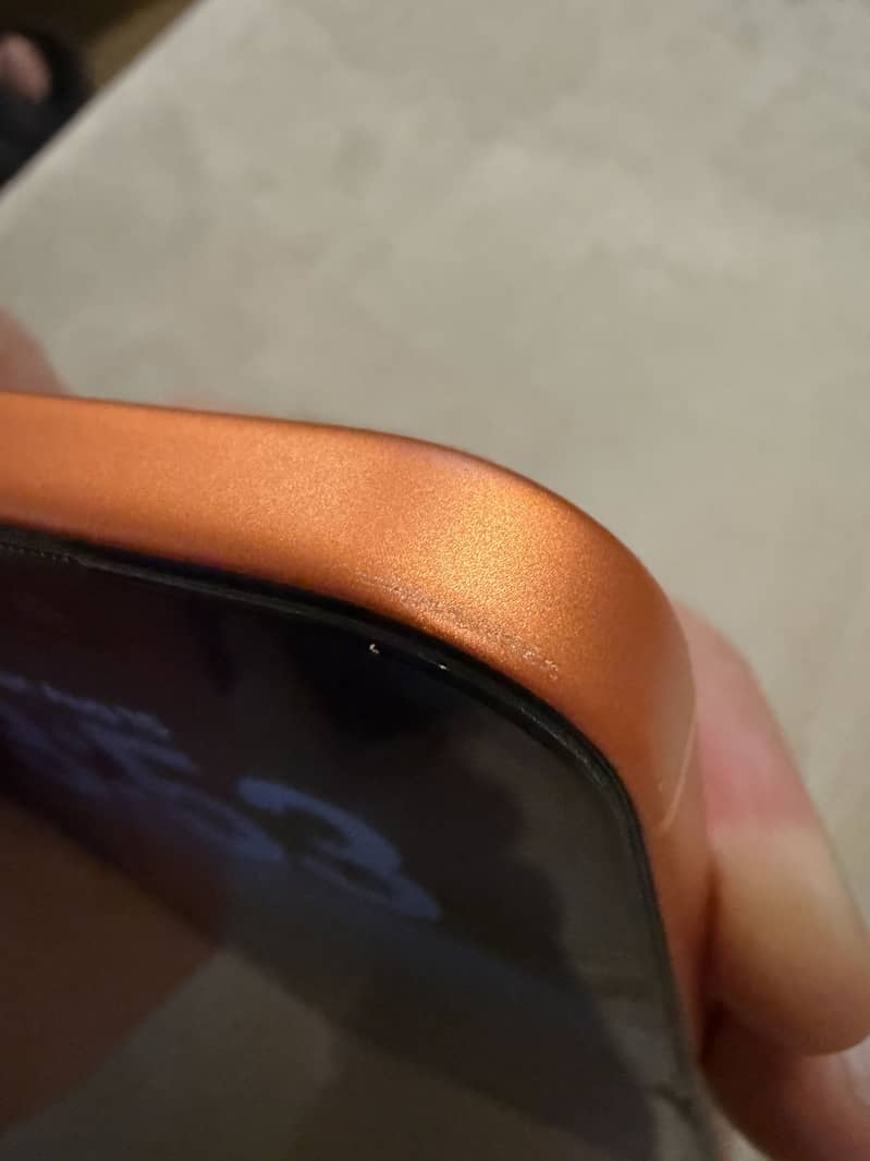 Apple iPhone 17 Pro Max 2