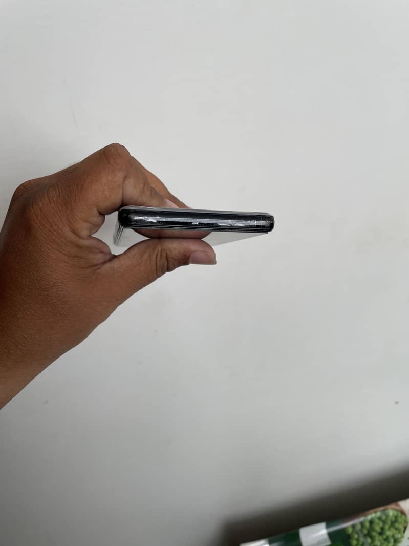 Google Pixel 6a 4