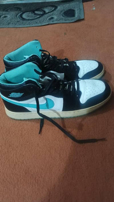 Nike Air Jordan 1 Mid OG – Black, White & Aqua Teal