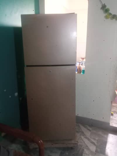 haier double door fridge 100% ok condition for sale