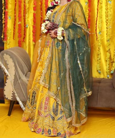 Mayun mehndi dress