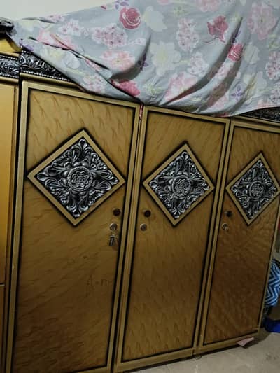 Home used furniture