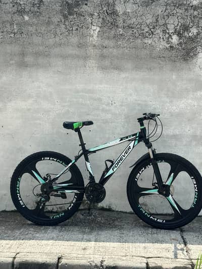 New condition imported Forever Mountain bicycle for sale 26 inches