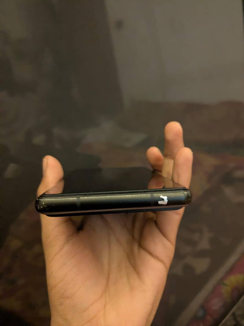 Google Pixel 6 4