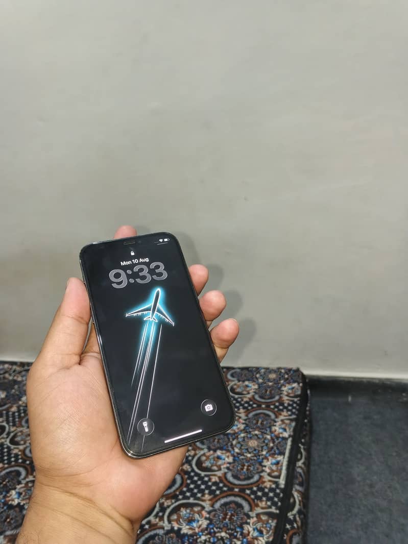 Apple iPhone 12 Pro 4