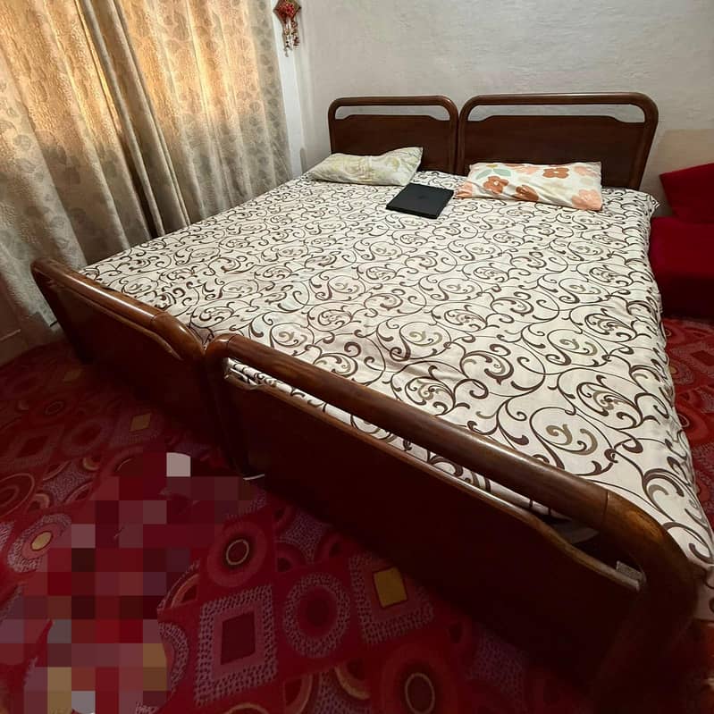 Single Bed 0