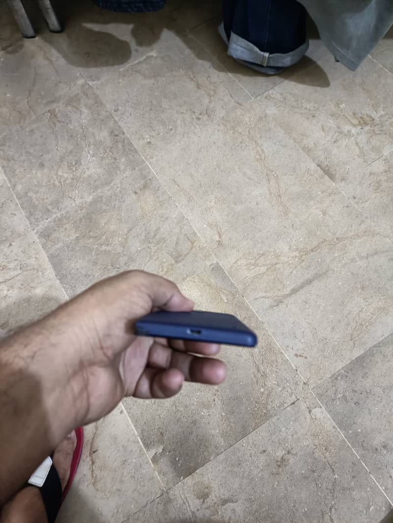 Nokia 1 2