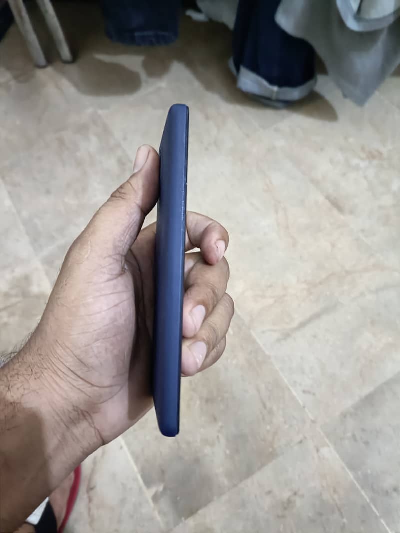 Nokia 1 4