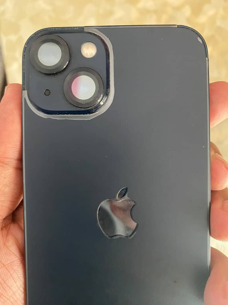 Apple iPhone 13 5