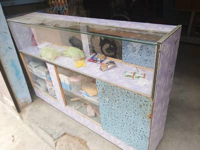 keryana store ka counter and rangs