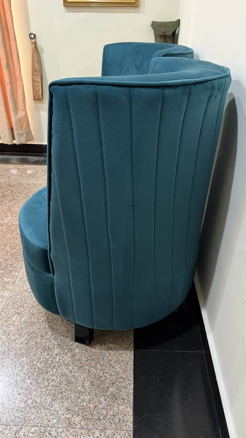 2 Sofas Single Seater 1