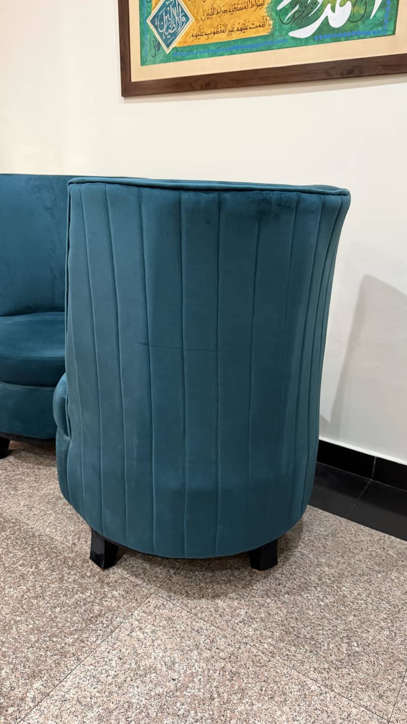 2 Sofas Single Seater 5