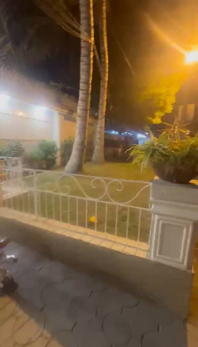 Gulshan Block 8,Ideal Location 750 Syd's Well Maintained Spanish Villa For sale