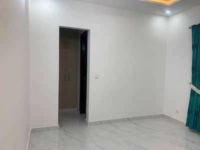 Beautiful Location Sector J 10 Marla House Available For Rent Brand New With Solar And Servant Quarter, Beautifully House.