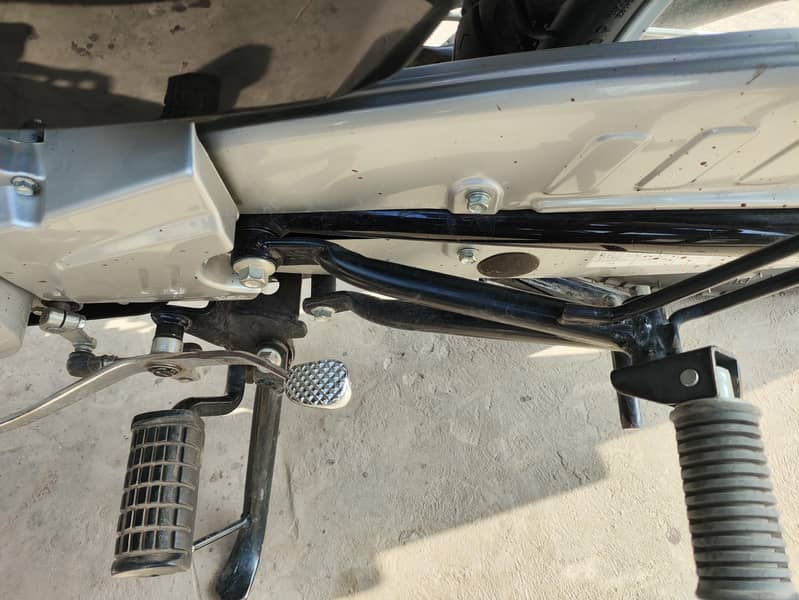 Suzuki gd110 mint condition zero engine halfself start 7
