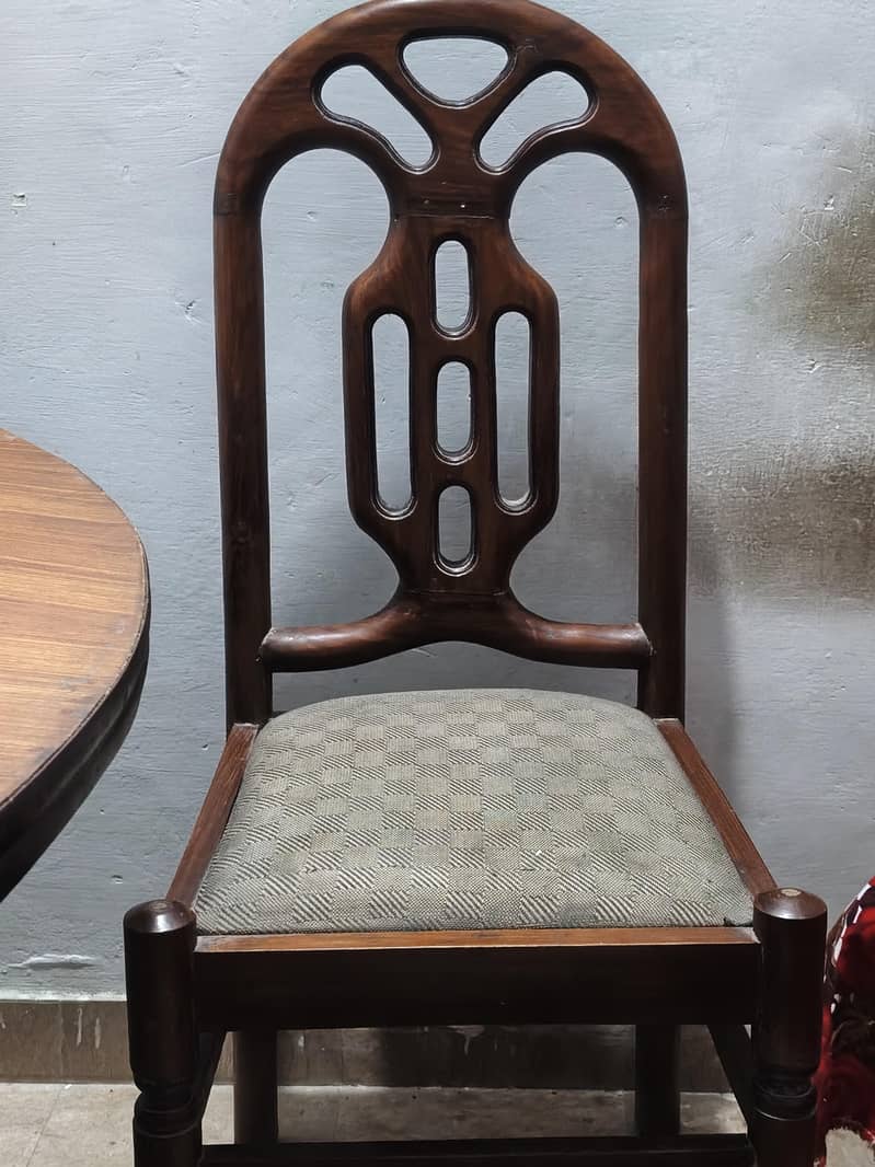Dining table 3
