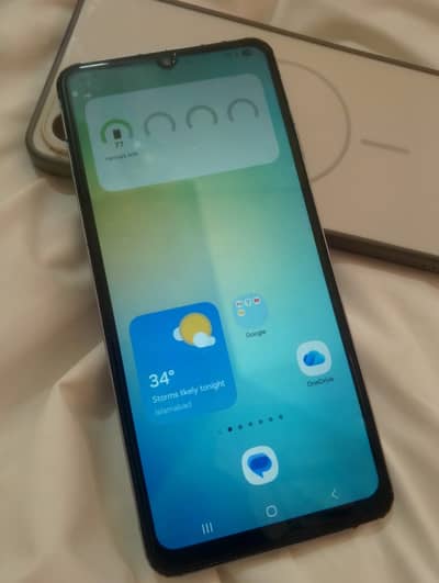 Samsung Mobile A06