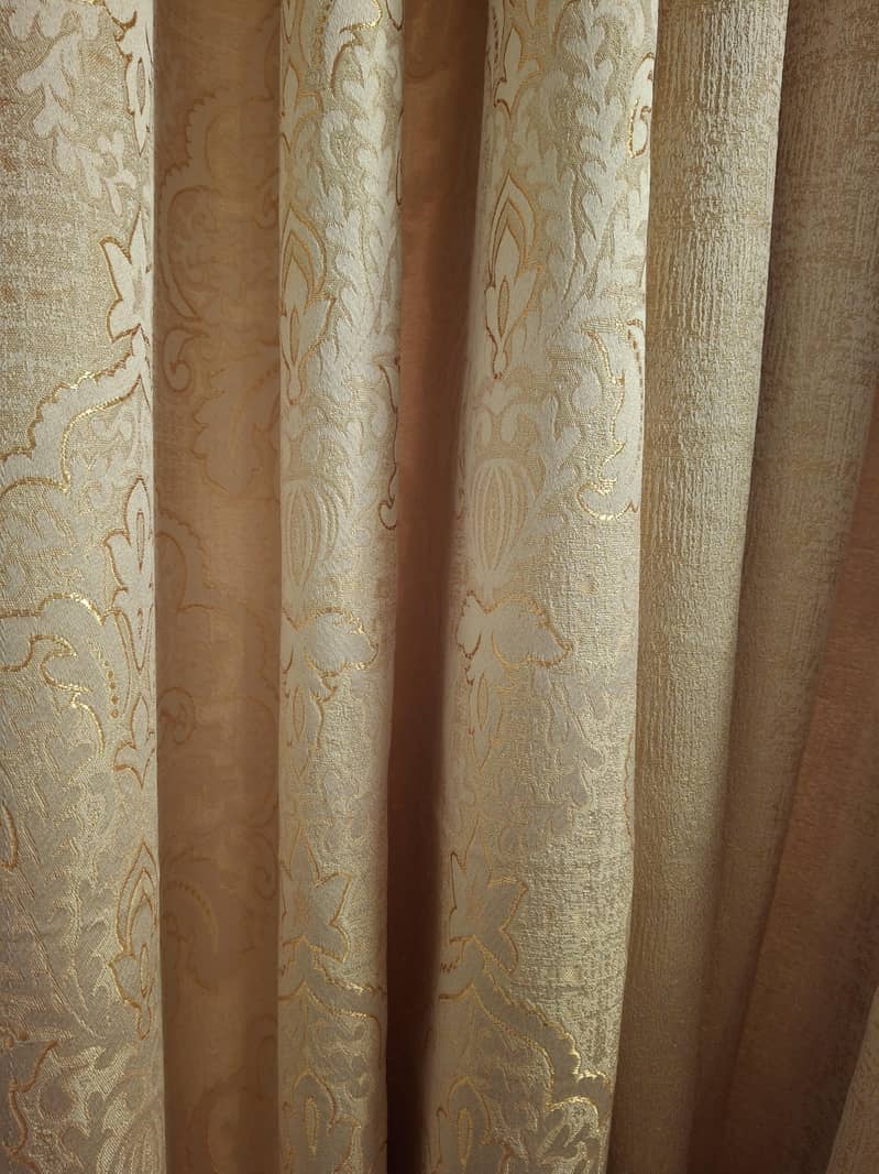 Curtains 4