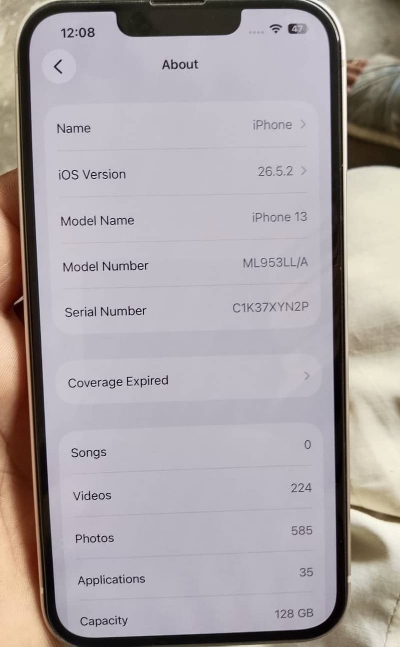 Apple iPhone 13 2