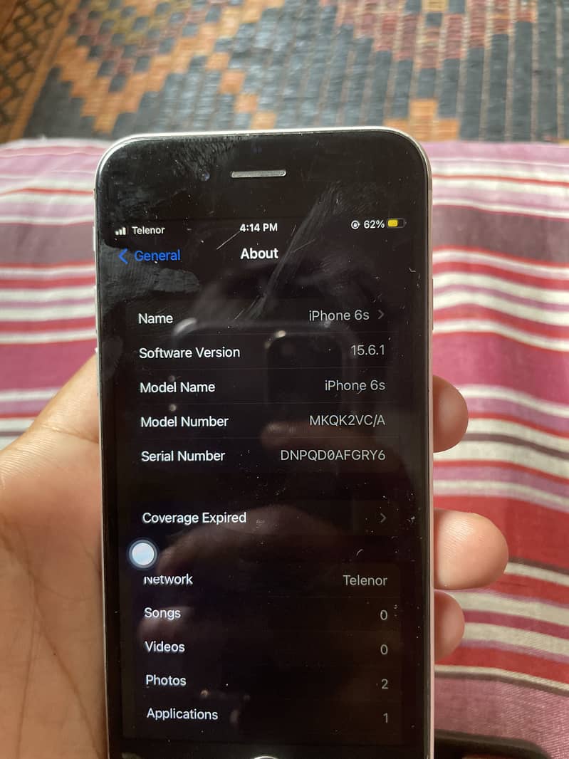 Apple iPhone 6S 4