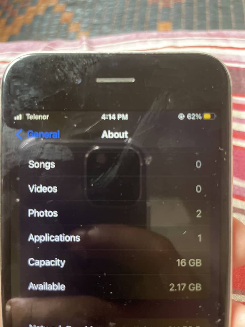 Apple iPhone 6S 5