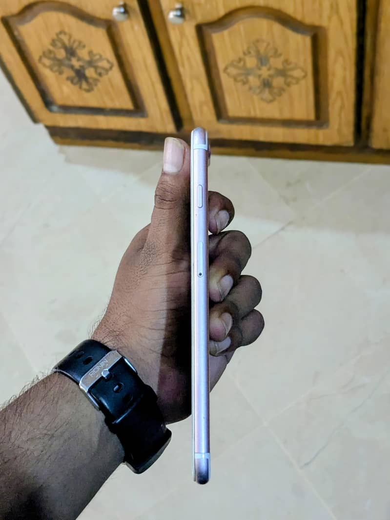 iphone 7 plus pta 4