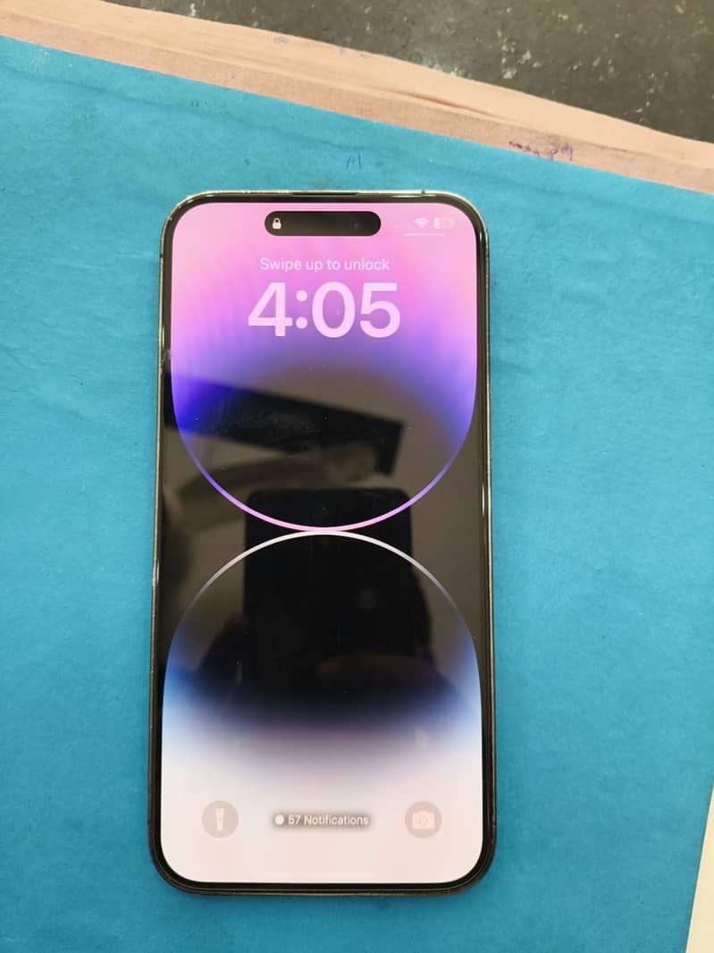Apple iPhone 14 Pro Max 0