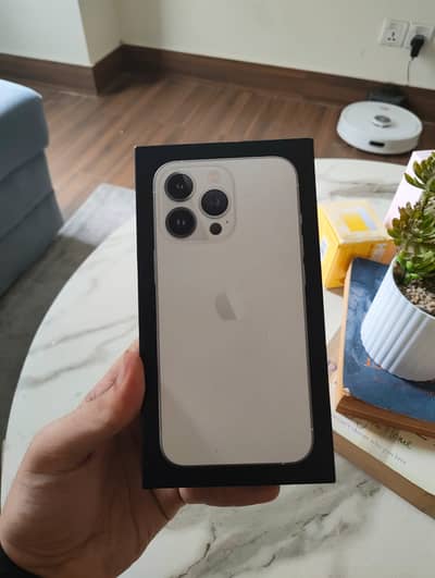 Apple iPhone 13 Pro Used Good condition