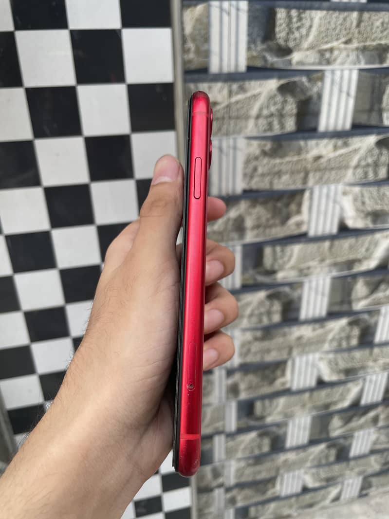 Apple iPhone 11 2
