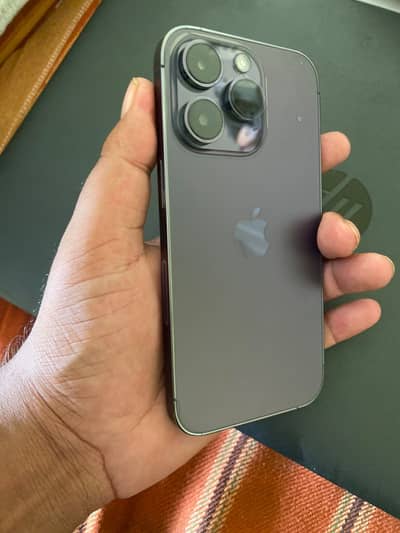 Apple iPhone 14 Pro jv