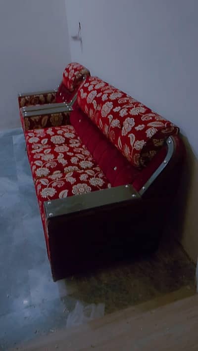 Sofa set 1 and 3 seater