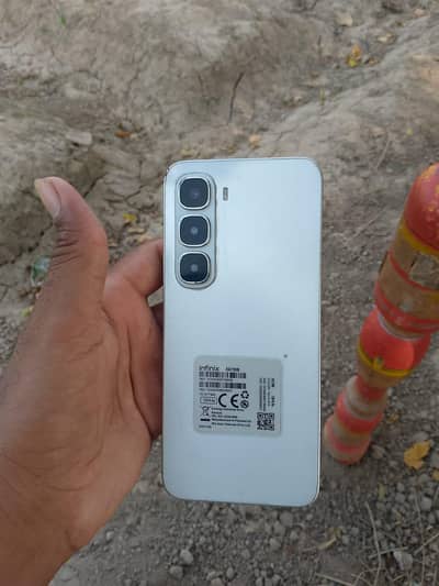 Infinix Hot60i