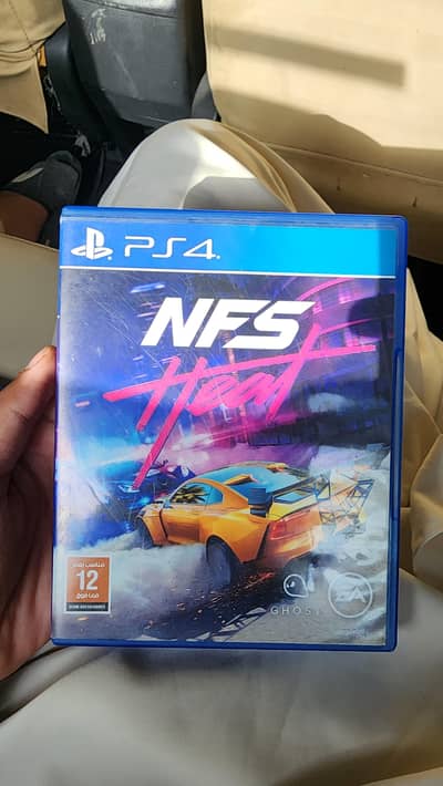 selling minecraft,farcry4,and nfs heat ps4 cds
