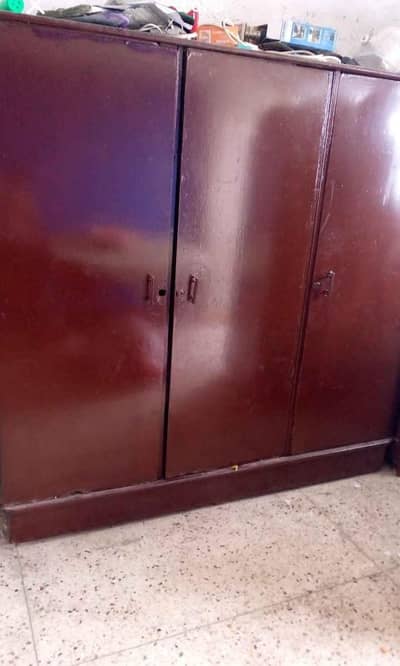 3 door almari king size