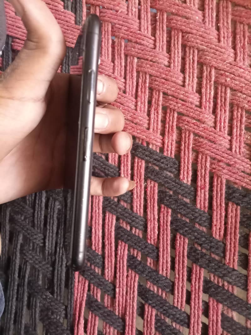 Apple iPhone X 2