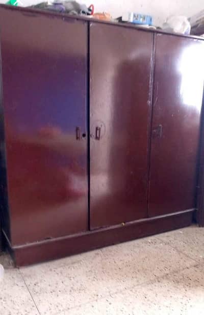 3 door almari king size