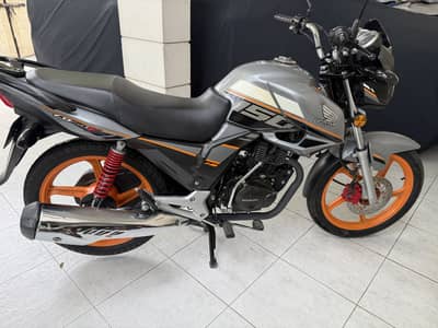 Honda CB 150F Scratch Less Condition